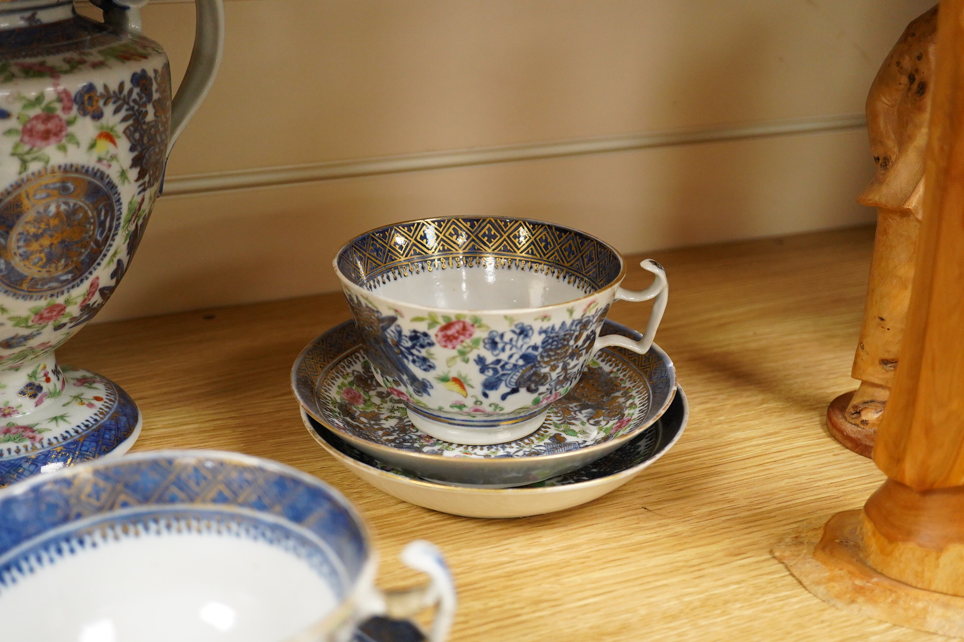 An early 19th century Chinese porcelain part tea set and matching sauce boat - teapot 25cm high